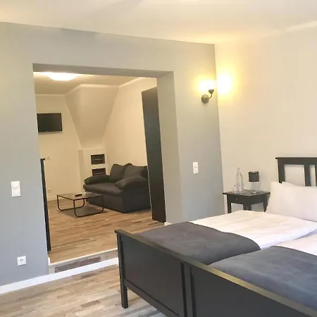 Schwarzes Ross Hotel *