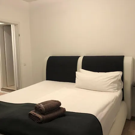 Schwarzes Ross Ganderkesee