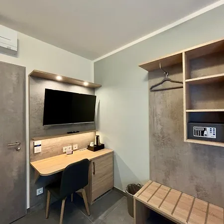 Schwarzes Ross Hotel *