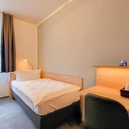 Schwarzes Ross Hotel *